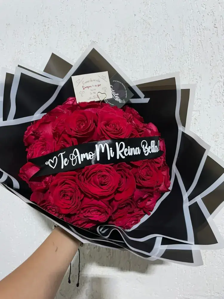 Ramo de 45 rosas naturales